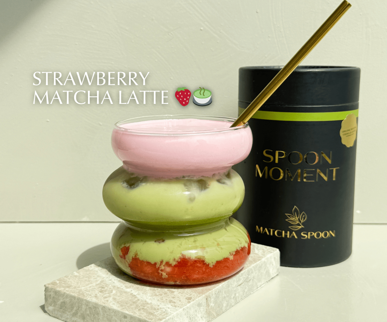 Strawberry Matcha Latte 🍵🍓 - Spoon Moment