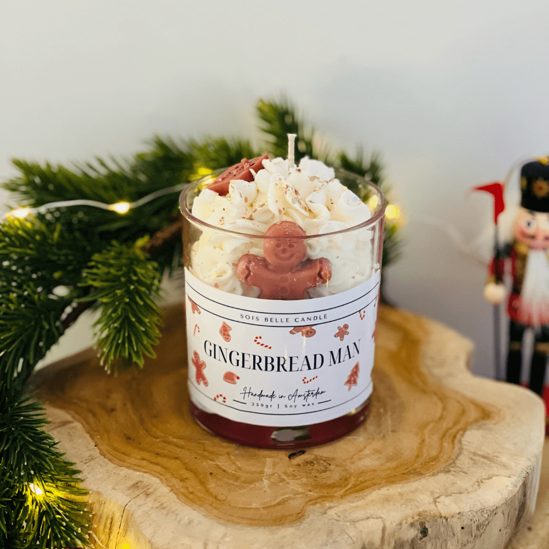 Sois Belle Candles x Spoon Moment | Gingerbread Man Kaars - Spoon Moment